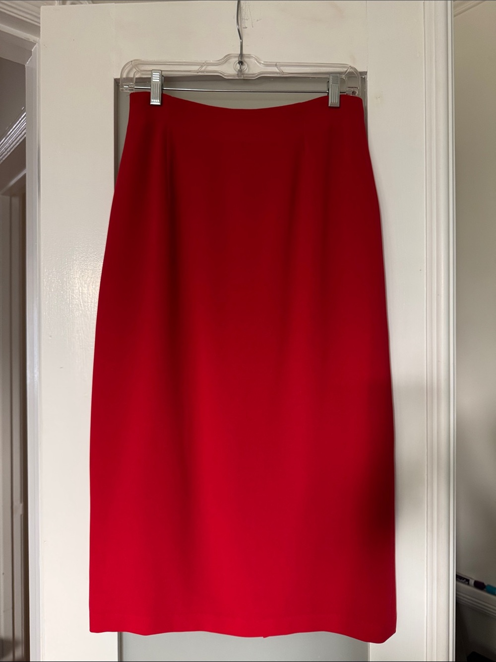 Jones New York Red Pencil Skirt - Sleek Tailored Style